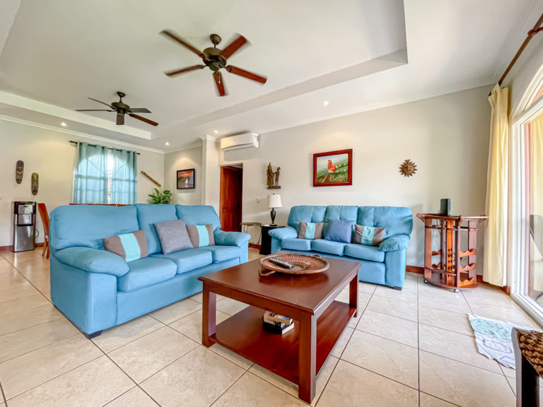 Costa del Sol 59 - Living room area